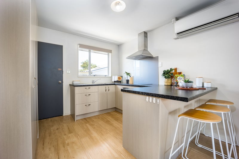 2/12 Mortlake Street, Islington, Christchurch - Carousel 2