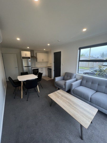 1/54 Pembroke Street, Hamilton Lake, Hamilton - Carousel 2