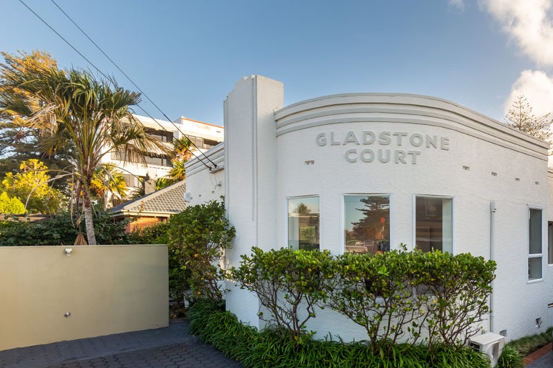 1/24 Gladstone Road, Parnell, Auckland - Carousel 1