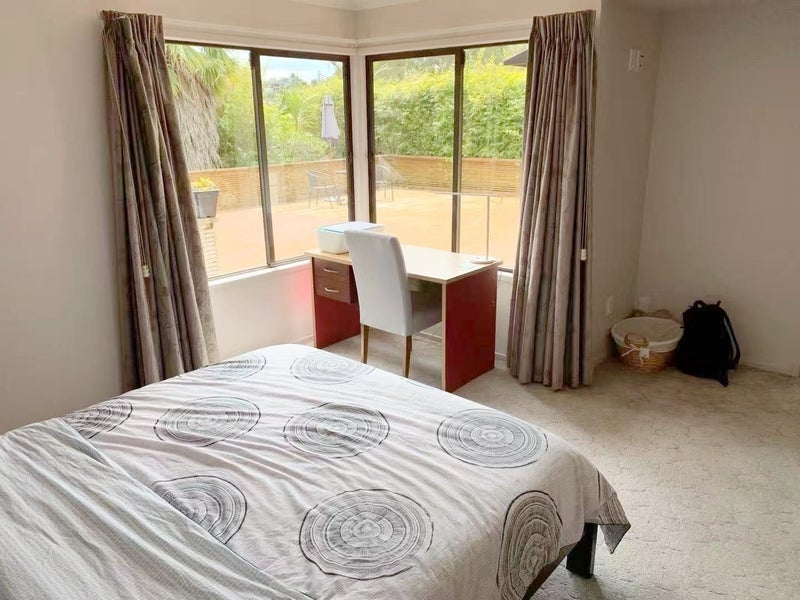 23 Mountbatten Avenue, Hillcrest, Auckland - Carousel 2
