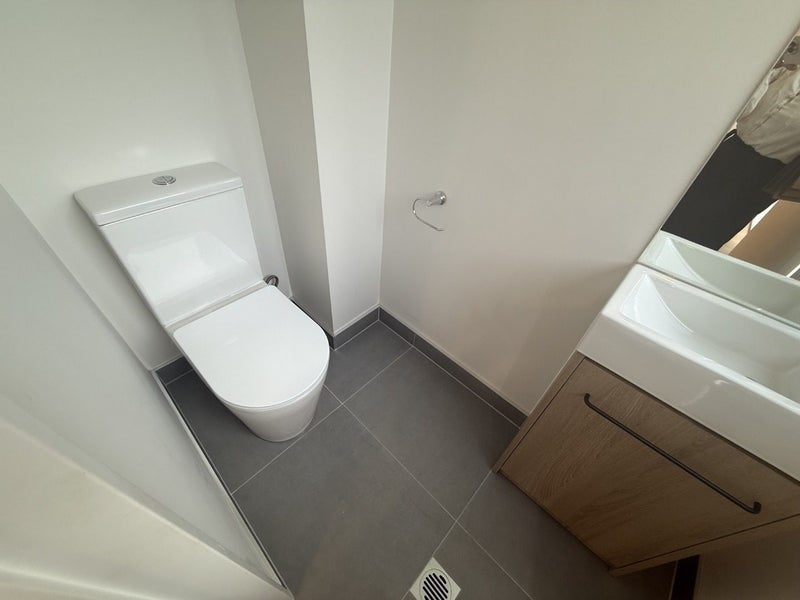 35C Cedar Heights Avenue, Massey, Auckland - Carousel 7