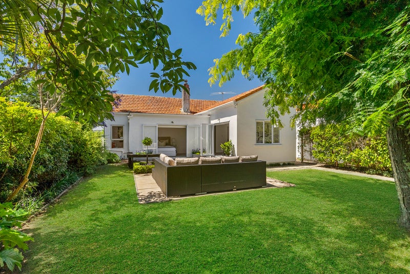 41 Cambourne Road, Sandringham, Auckland - Carousel 2