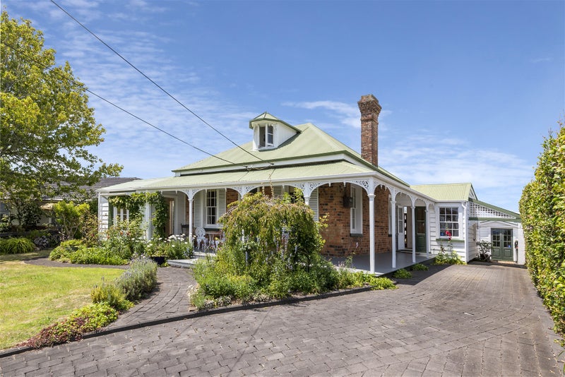 159 Bleakhouse Road, Mellons Bay, Auckland - Carousel 1