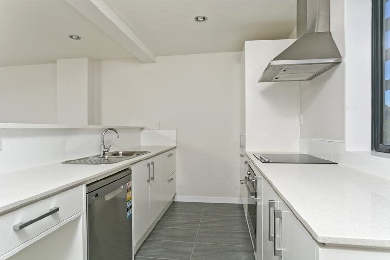 12 Mangrove Lane, Albany Heights, Auckland - Carousel 2