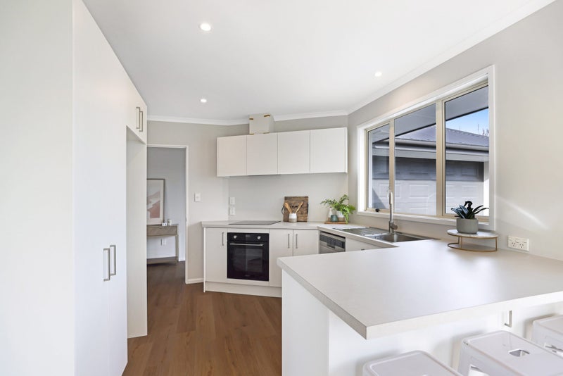 90A Chalmers Avenue, Hampstead, Ashburton - Carousel 2