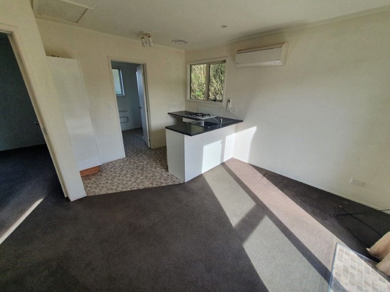 7 Bampton Street, Dallington, Christchurch - Carousel 2