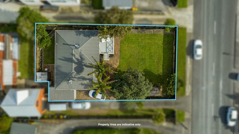 82 Rosier Road, Glen Eden, Auckland - Carousel 22