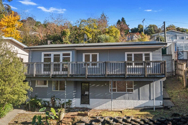 39 Thompson Terrace, Toi Toi, Nelson - Carousel 1