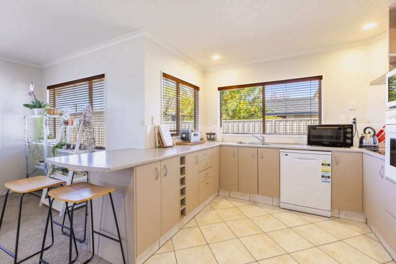 4A Nikau Street, Taradale, Napier - Carousel 2