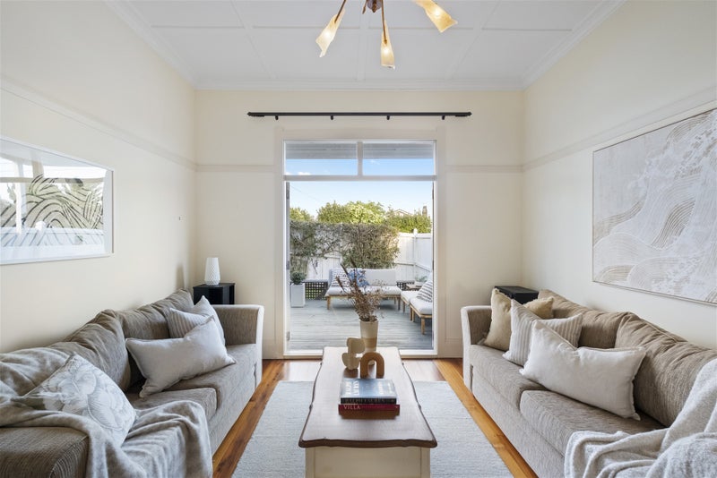 1/49 RAWENE RD, Birkenhead, North Shore City - Carousel 4