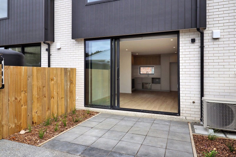 12/1 Rainey Grove, Taita, Lower Hutt - Carousel 11