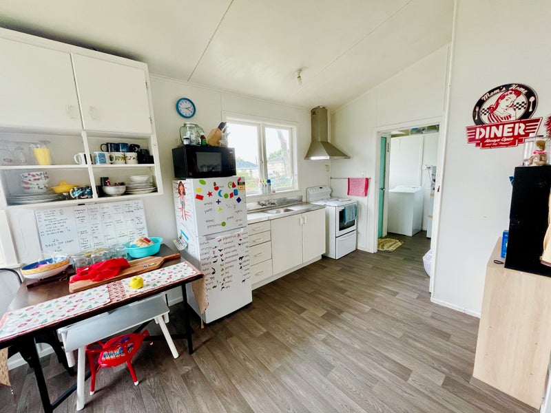 47 Meadowbank Crescent, Fordlands, Rotorua - Carousel 2