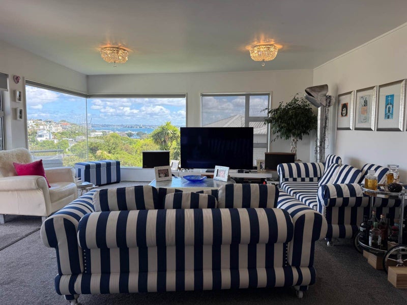 10/18 Takitimu Street, Orakei, Auckland - Carousel 2