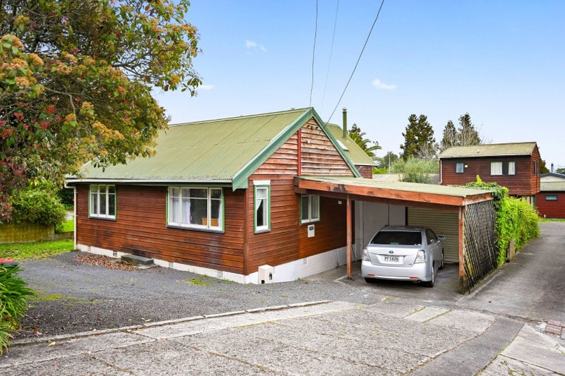 12 Ohaupo Road, Hamilton Lake, Hamilton - Carousel 2