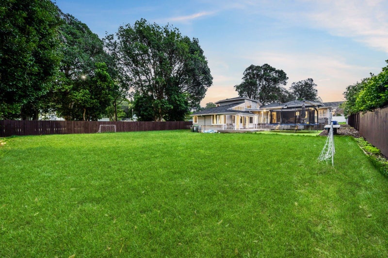8 Renown Avenue, Greenlane, Auckland - Carousel 2