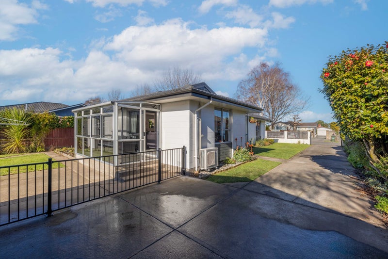 10 Murmont Street, Bishopdale, Christchurch - Carousel 1
