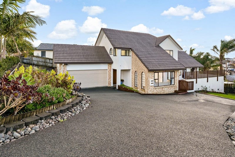 66 Luckens Road, West Harbour, Auckland - Carousel 1