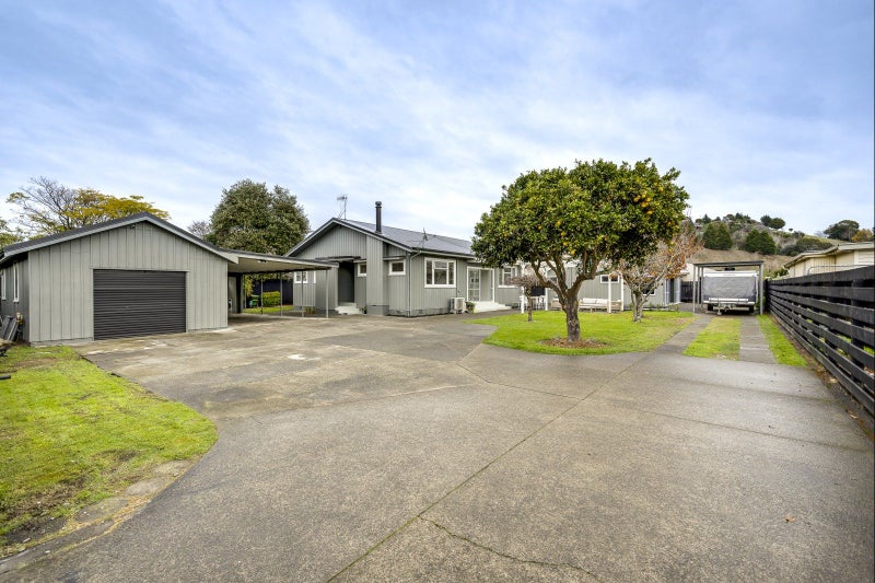 1/24 Church Road, TARADALE, NAPIER - Carousel 2