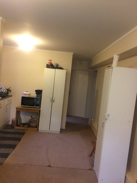 1/27 Highgrove Lane, Totara Vale, Auckland - Carousel 2