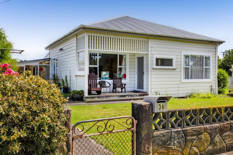 36 Hunter Street, Hawera - Carousel 1