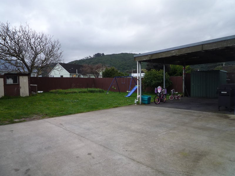 11 Gillespie Street, Taita, Lower Hutt - Carousel 10