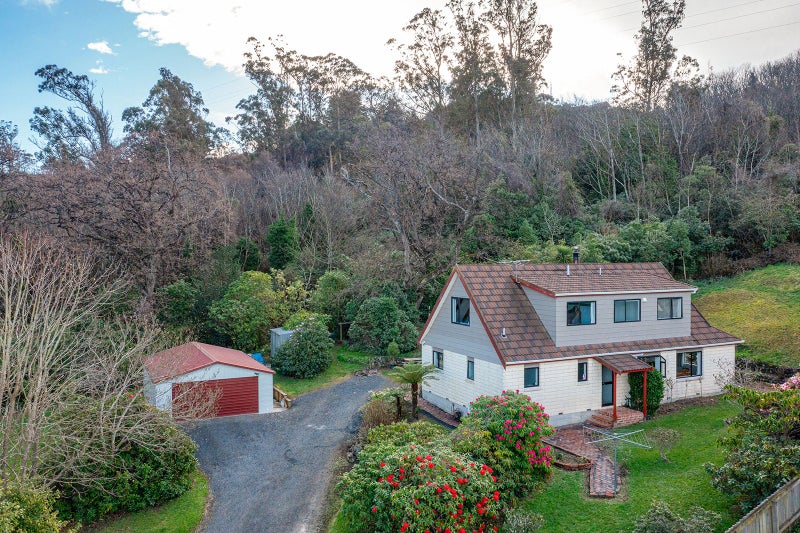 32 Thomson Street, Lookout Point, Dunedin - Carousel 1