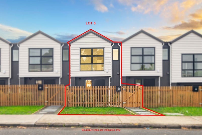 2C Milich Terrace, Te Atatū South, Auckland - Carousel 1