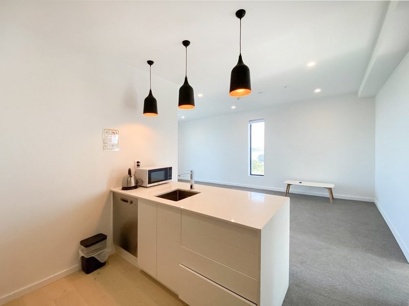102/19 Rawene Road, Birkenhead, Auckland - Carousel 1