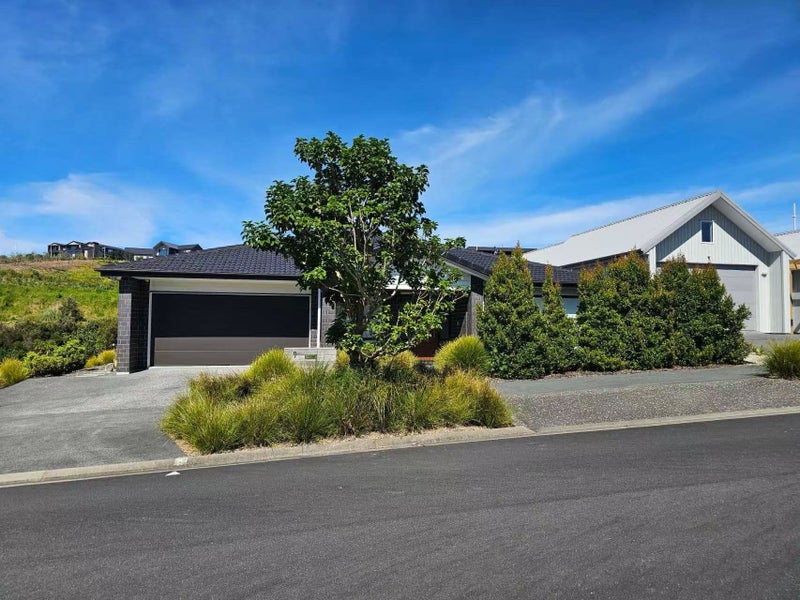 9 Tikati Rise, Long Bay, Auckland - Carousel 2