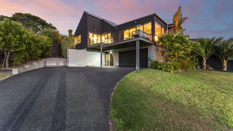 59 Calluna Crescent, Totara Heights, Auckland - Carousel 1