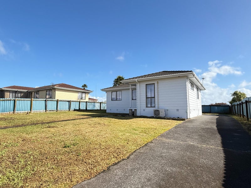 37 Dissmeyer Drive, Clover Park, Auckland - Carousel 2