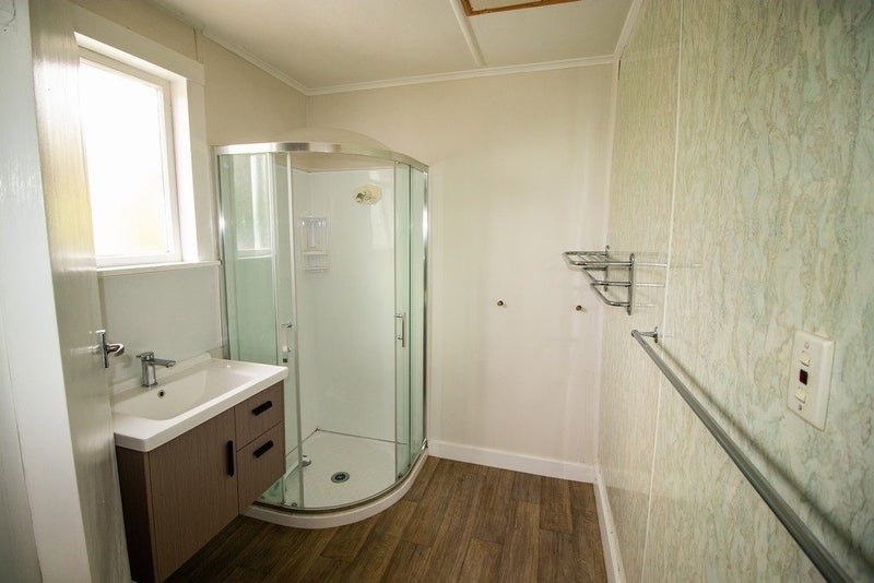 8 Manuka Street, Castlecliff, Whanganui - Carousel 2