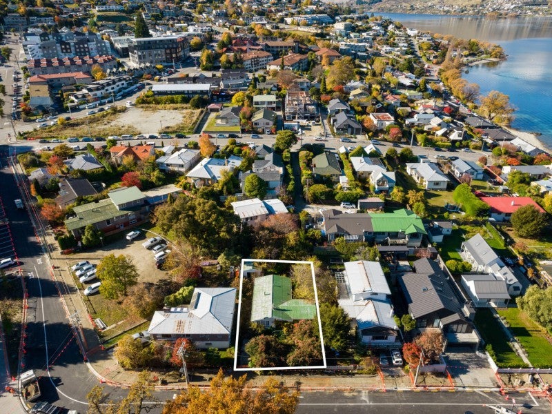 20 Park Street, Queenstown, Queenstown - Carousel 2
