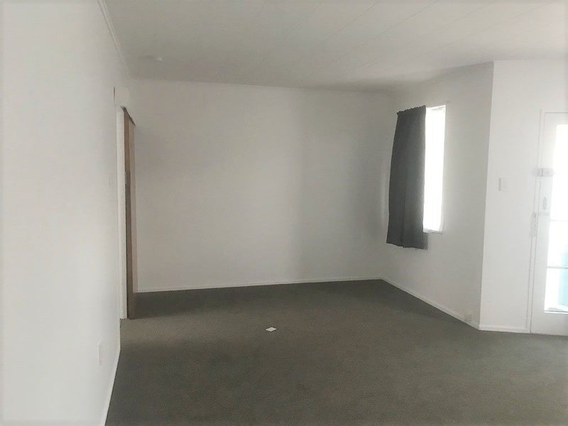 1/35 Konini Street, Wainuiomata, Lower Hutt - Carousel 6