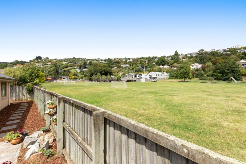 6D Albert Terrace, Saint Martins, Christchurch - Carousel 14