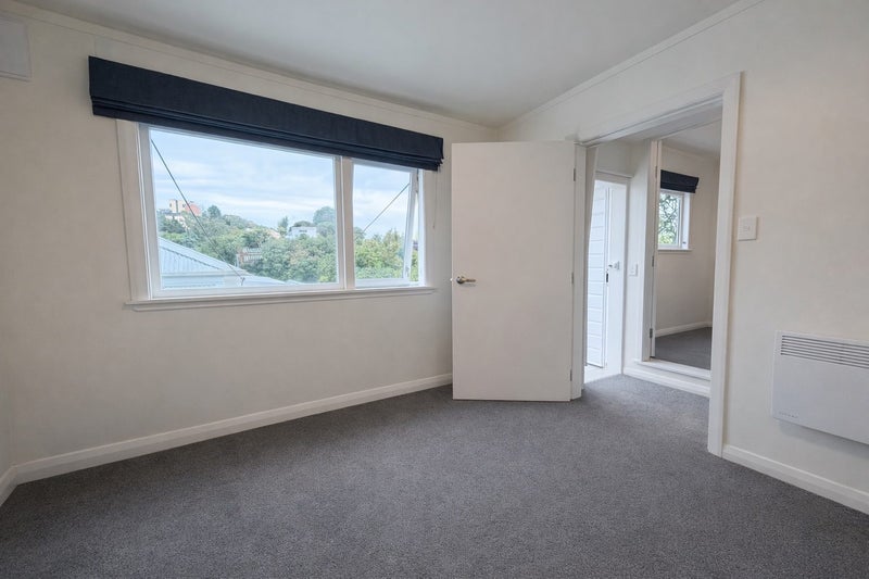 8 Alameda Terrace, Aro Valley, Wellington - Carousel 11