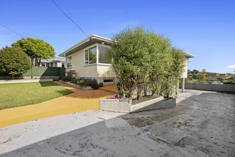 468 Carrington Street, Upper Vogeltown, New Plymouth - Carousel 2
