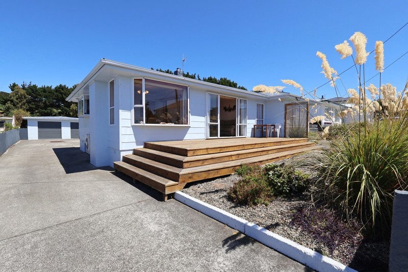 328 Barrow Street, Bluff - Carousel 1