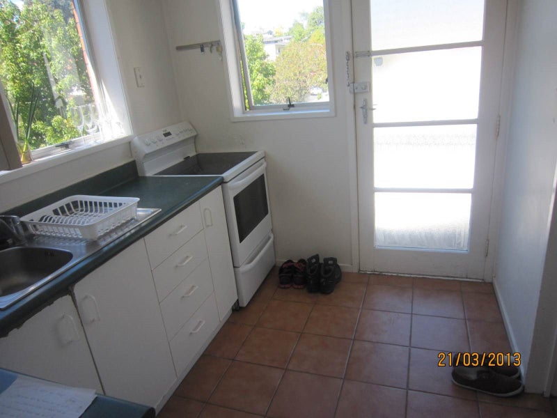 1/28 Don Croot Street, Western Springs, Auckland - Carousel 2