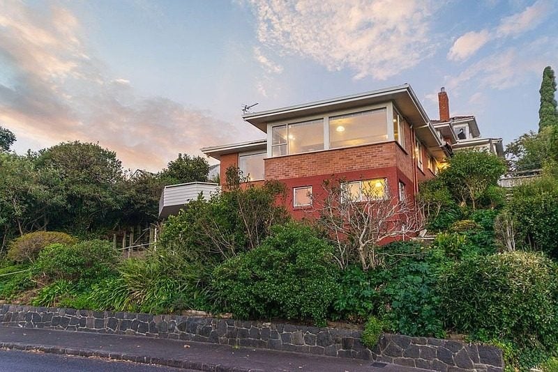 14B Ngaiwi Street, Orakei, Auckland - Carousel 1