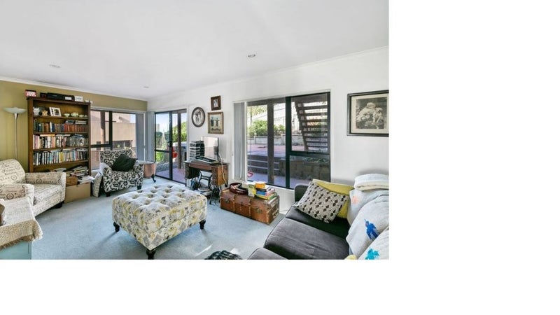 4 Forbes Lane, Newlands, Wellington - Carousel 2