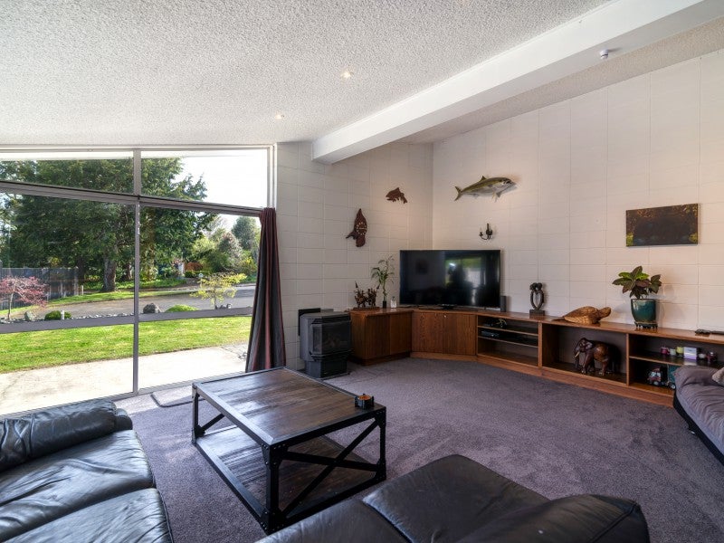 22 Awatea Terrace, Lynmore, Rotorua - Carousel 2