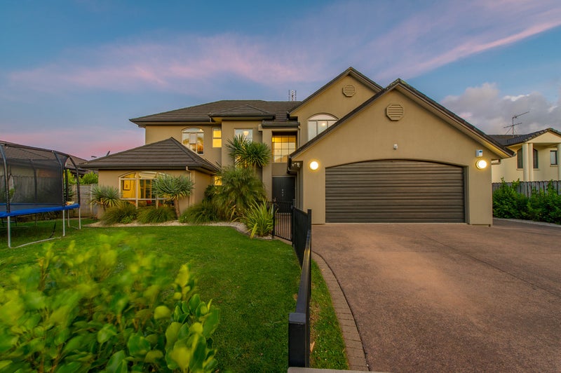 17 Dunloy Place, East Tamaki Heights, Auckland - Carousel 2