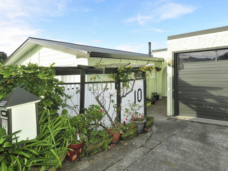 10 City View Grove, Harbour View, Lower Hutt - Carousel 1