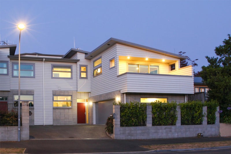 18A Kelvin Place, Hamilton East, Hamilton - Carousel 1