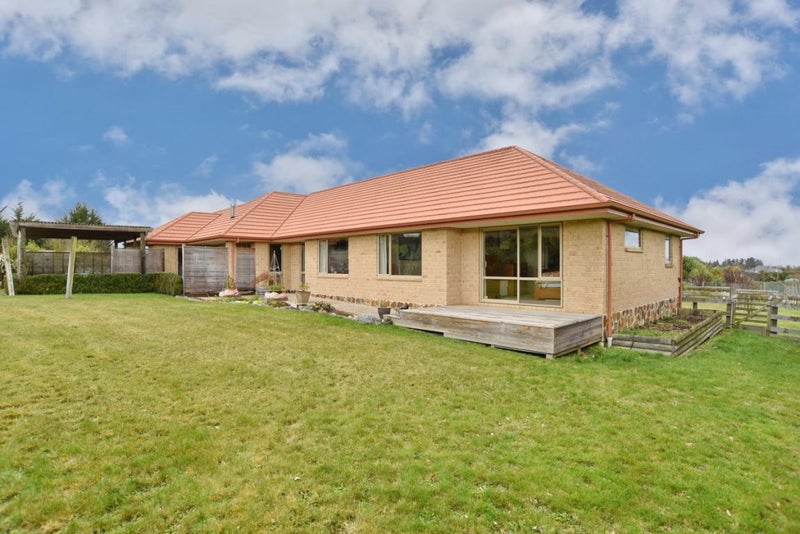 12 Fergus Road, Loburn, Rangiora - Carousel 1