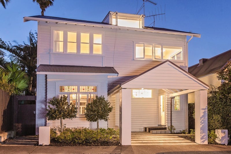5 Percival Parade, Saint Marys Bay, Auckland - Carousel 1