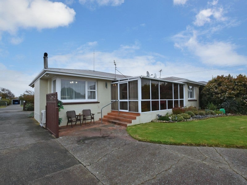 52 Willis Street, Grasmere, Invercargill - Carousel 1