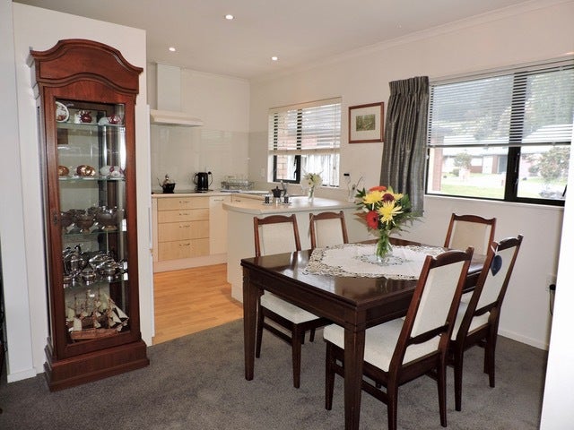 28/42 Main Road, Tawa, Wellington - Carousel 2