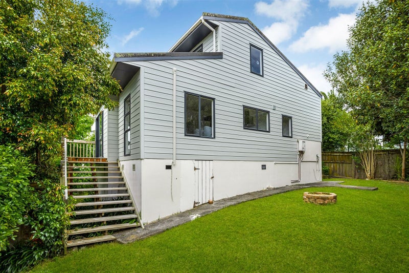 1/17 Bronzewing Tce, Unsworth Heights, North Shore City - Carousel 1